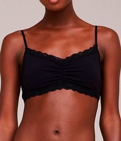 Top com Renda Algodão/Cotton Hering