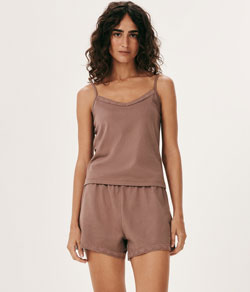 Pijama Feminino Curto com Renda Hering 100% Viscose - Marrom Médio