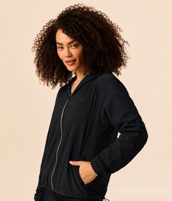 Jaqueta Feminina Esportiva Corta Vento Malwee (1000137882) Preto