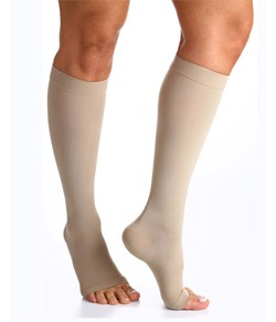 Meia de Compress�o Sigvaris 30-40 mmHg 3/4 Select Comfort Premium Sem Ponteira (863 AAD)