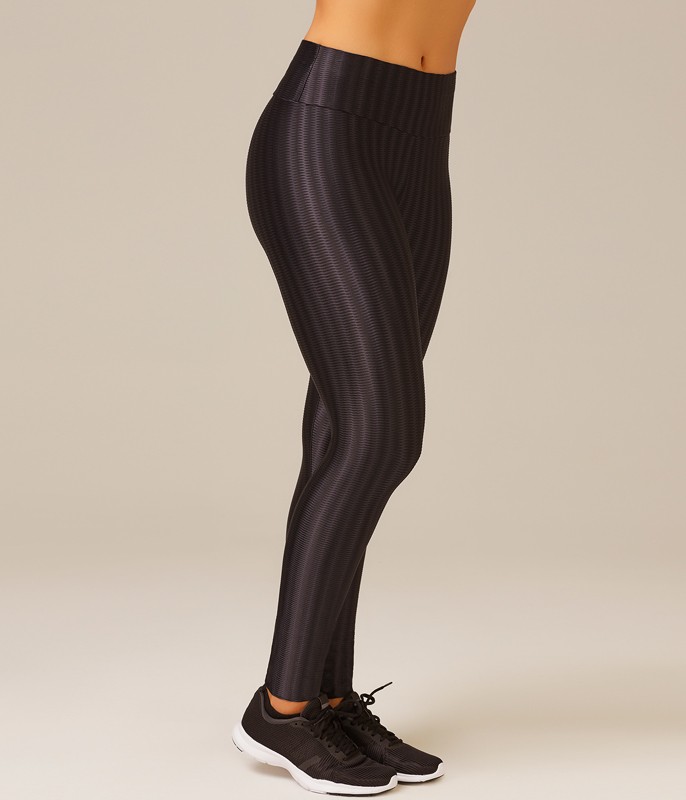 CALÇA LEGGING 3D PRETA