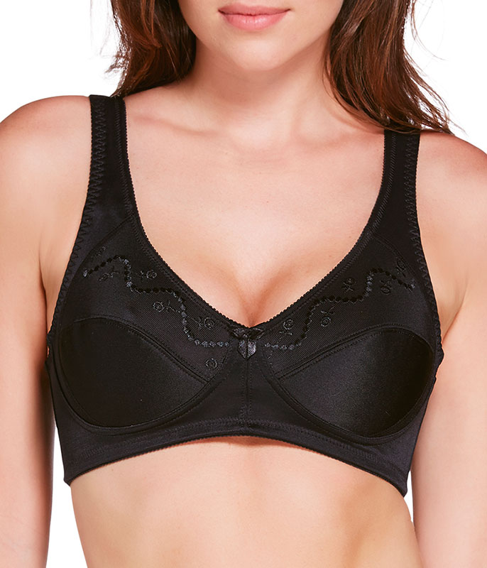 Soutien de Mulher TRIUMPH Lovely Minimizer Preto (110 cm E)